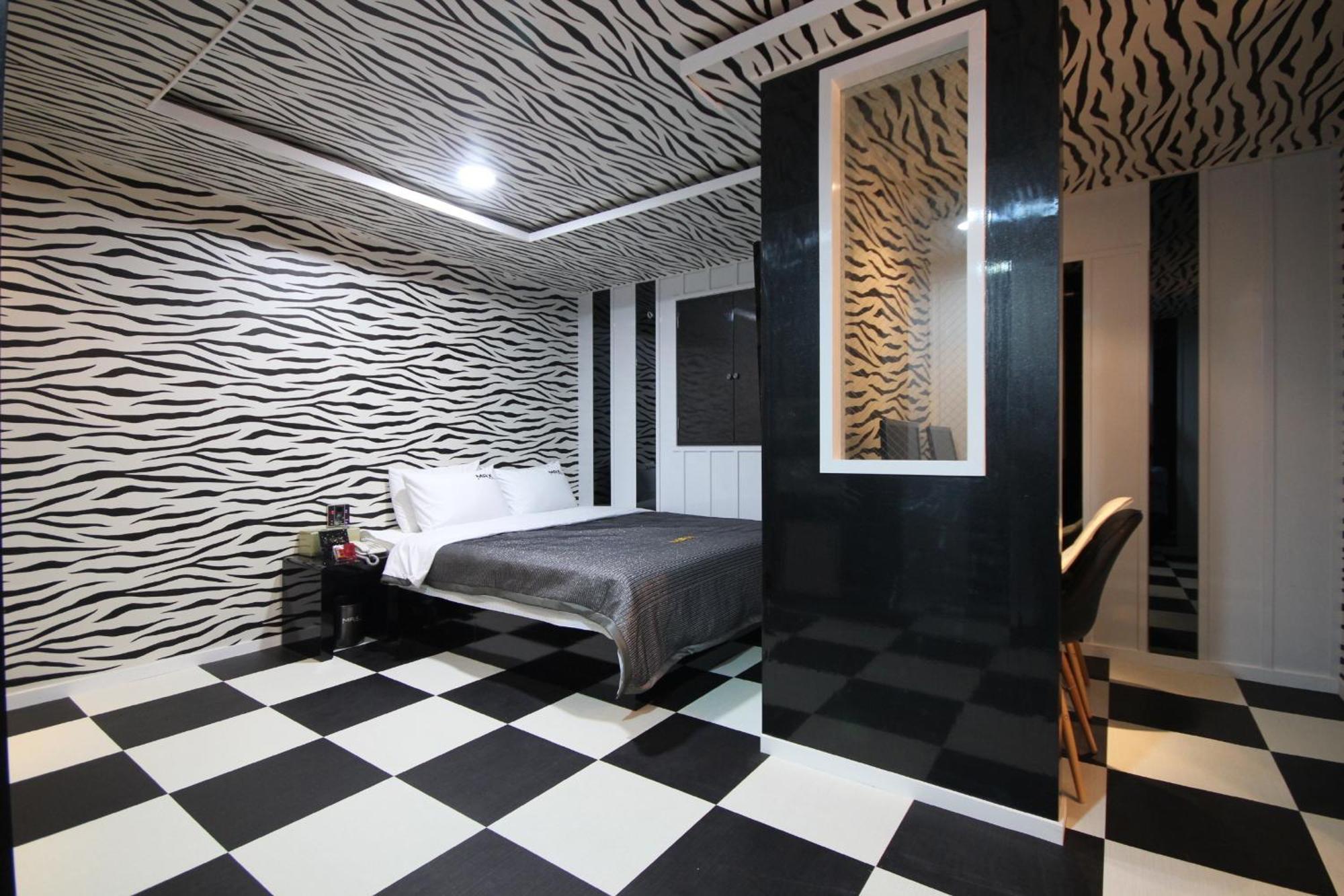 Max Motel - Sasang Busan Cameră foto